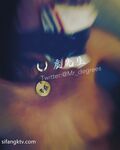 顶级人气网红调教大神【渡先生】11月最新私拍流出，花式暴力SM调教女奴，群P插针喝尿露出各种花样