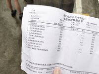 【絕版資源】著名重慶高顏值極品身材紋身樓鳳「汐汐」私密照、性愛視頻合集