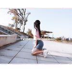 ล่าสุดที่รั่วไหลออกมาในเดือนพฤศจิกายน เด็กนักเรียนเรียวของ Huang Chaomeng [Xiao Yun Fairy] สามารถเปลือยกาย ปรับแต่งได้ และปรับแต่งได้บน Twitter ภาพถ่ายส่วนตัว ภาพต่างๆ ในสวนห้องน้ำชายบนถนนสายหลัก และเลียโถปัสสาวะในห้องน้ำชาย .