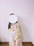 ล่าสุดที่รั่วไหลออกมาในเดือนพฤศจิกายน เด็กนักเรียนเรียวของ Huang Chaomeng [Xiao Yun Fairy] สามารถเปลือยกาย ปรับแต่งได้ และปรับแต่งได้บน Twitter ภาพถ่ายส่วนตัว ภาพต่างๆ ในสวนห้องน้ำชายบนถนนสายหลัก และเลียโถปัสสาวะในห้องน้ำชาย .