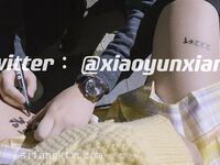 ล่าสุดที่รั่วไหลออกมาในเดือนพฤศจิกายน เด็กนักเรียนเรียวของ Huang Chaomeng [Xiao Yun Fairy] สามารถเปลือยกาย ปรับแต่งได้ และปรับแต่งได้บน Twitter ภาพถ่ายส่วนตัว ภาพต่างๆ ในสวนห้องน้ำชายบนถนนสายหลัก และเลียโถปัสสาวะในห้องน้ำชาย .
