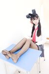 อาคานิชิ เยเย - ไม รุ่นพี่