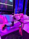 脸红Dearie_ 微密圈灯红酒绿2.0