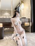 Blushing Dearie_ Bulatkan sedikit lembu kecil anda