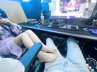 The follow-up of the incest between sister and brother of Haijiao God [the biological sister who can squirt] is here again! 165CM tall and beautiful sister-type sister forcibly penetrated my sister while she was playing games. My mother suddenly came back