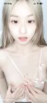 เด็กสาวผู้ไร้เทียมทานวัย 18 ปี [น้องใหม่] ผอมเพรียวไม่มีความยั่วยวน ผอมมาก แต่อ่อนโยนและน่ารักสุดๆ เธอเพิ่งสูญเสียความบริสุทธิ์ไปไม่นานนี้ แต่ผู้มีพระคุณ ไม่รู้ว่าจะแสดงอย่างไร ความเมตตาและเขาทำให้เธอร้องไห้ เข้าใจแล้ว
