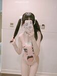 Inosenteng maliit na cutie [Eat Yaoyao] Maputi at malambot na lolita ang katawan, mabilog at cute na pink na puki, sobrang slutty sa murang edad, cute at contrasting