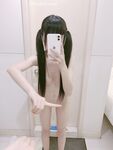 Inosenteng maliit na cutie [Eat Yaoyao] Maputi at malambot na lolita ang katawan, mabilog at cute na pink na puki, sobrang slutty sa murang edad, cute at contrasting