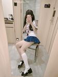 Inosenteng maliit na cutie [Eat Yaoyao] Maputi at malambot na lolita ang katawan, mabilog at cute na pink na puki, sobrang slutty sa murang edad, cute at contrasting