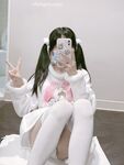 Inosenteng maliit na cutie [Eat Yaoyao] Maputi at malambot na lolita ang katawan, mabilog at cute na pink na puki, sobrang slutty sa murang edad, cute at contrasting