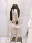 Inosenteng maliit na cutie [Eat Yaoyao] Maputi at malambot na lolita ang katawan, mabilog at cute na pink na puki, sobrang slutty sa murang edad, cute at contrasting