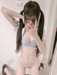 Inosenteng maliit na cutie [Eat Yaoyao] Maputi at malambot na lolita ang katawan, mabilog at cute na pink na puki, sobrang slutty sa murang edad, cute at contrasting