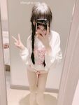 Inosenteng maliit na cutie [Eat Yaoyao] Maputi at malambot na lolita ang katawan, mabilog at cute na pink na puki, sobrang slutty sa murang edad, cute at contrasting