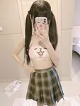 Inosenteng maliit na cutie [Eat Yaoyao] Maputi at malambot na lolita ang katawan, mabilog at cute na pink na puki, sobrang slutty sa murang edad, cute at contrasting