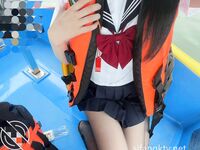 12月底重磅！强推！海角最强兄妹乱伦【家有骚妹妹】撕破黑丝绑住双手强上了00后萝莉骚妹妹！妹妹的JK制服配黑丝让人产生了犯罪的心理