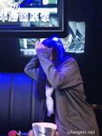 12月底重磅！强推！海角最强兄妹乱伦【家有骚妹妹】撕破黑丝绑住双手强上了00后萝莉骚妹妹！妹妹的JK制服配黑丝让人产生了犯罪的心理