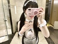 極品呆萌美少女【獃獃醬】超極品身材白虎嫩穴又粉又嫩又緊 誘人小白兔晃動惹人眼 做爸爸的小母狗