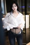 เทพธิดานักแสดง Tan Xiaoling ปรับแต่งพนักงานต้อนรับในห้องน้ำ
