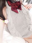 Sweater Tanpa Belakang Pembantu Kucing