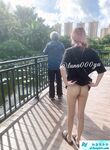 顶级反差女神〖娜娜爱之屋〗最新露出挑战，人来人往商场地铁人前偷偷露出，紧张刺激！超级反差