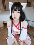 Yukiharu Astra - NO.09 Shrine Cat
