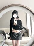 舞蹈學院學姐女神〖momo〗最新復出福利，魔鬼身材超緊小嫩逼 清純靚麗的外表下有一顆淫盪的心