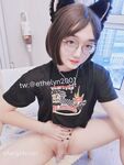 最新2024重磅！新人露臉推特高顏值清純萌新眼鏡TS娘【白小白】私拍，嬌嫩乖巧惹人愛，紫薇打炮宅男直男最愛