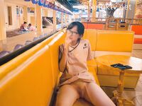 推特S级身材美艳翘臀女神「小可爱」不雅私拍旅游露出性爱野战公共场所啪啪