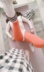 海角社区母子乱伦大神【大胸贱妈妈】在妈妈跳舞的时候让她深喉口硬鸡巴强行插进她阴道
