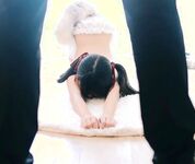 The ultimate otaku benefits! Youth is invincible! Twitter Welfare Ji's big internet celebrity Yuzuki's friend, a sweet and salty young girl [Qingmu Xiaohe] paid for private filming, masturbating in a 3P sex, and was ravaged by a dead fat man