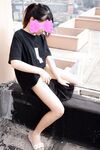 The ultimate otaku benefits! Youth is invincible! Twitter Welfare Ji's big internet celebrity Yuzuki's friend, a sweet and salty young girl [Qingmu Xiaohe] paid for private filming, masturbating in a 3P sex, and was ravaged by a dead fat man