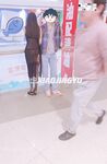 The top cuckold Twitter human high-quality promiscuous couple [Little Whale] privately filmed, Ziwei exposed in front of the waiter in the open-air restaurant bar, PUA entered the men's toilet while walking the dog from behind, the whole process was h