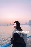 The top cuckold Twitter human high-quality promiscuous couple [Little Whale] privately filmed, Ziwei exposed in front of the waiter in the open-air restaurant bar, PUA entered the men's toilet while walking the dog from behind, the whole process was h