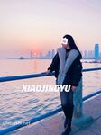 The top cuckold Twitter human high-quality promiscuous couple [Little Whale] privately filmed, Ziwei exposed in front of the waiter in the open-air restaurant bar, PUA entered the men's toilet while walking the dog from behind, the whole process was h