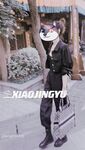 The top cuckold Twitter human high-quality promiscuous couple [Little Whale] privately filmed, Ziwei exposed in front of the waiter in the open-air restaurant bar, PUA entered the men's toilet while walking the dog from behind, the whole process was h