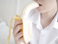 モリルオ財団-写真内部ケーキJK制服バナナ