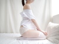 モリルオ財団-写真内部ケーキJK制服バナナ