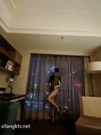 究極核彈②！窮人女神有錢人母狗，實力金主【大魔王FQ】以淫為樂，夜夜做新郎，玩肏各種長腿氣質外圍3P露出調教