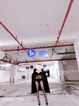 究極核彈②！窮人女神有錢人母狗，實力金主【大魔王FQ】以淫為樂，夜夜做新郎，玩肏各種長腿氣質外圍3P露出調教