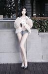 Model muda terbaik Long Xueer dari Xiuren.com dan gambar peribadinya bersama jurugambar.
