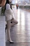 Model muda terbaik Long Xueer dari Xiuren.com dan gambar peribadinya bersama jurugambar.