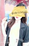 Top contrast wife! A good-looking fair-skinned bitch in Panyu, Guangzhou [Mingo loves to show off] private photos and benefits, exposed in front of people outdoors and having oral sex in the men's toilet, making the heart beat.