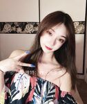 Babala ng paputok na high-energy! Mas pambabae kaysa sa mga babae, ang tunay na TS girl [Orange Sweetheart TS is so energetic and beautiful] privately photographed, her sex skills are both salty and sweet, ang kanyang oral skills ay top-notch at siya ang 
