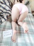 สาวสวัสดิการหน้าอกใหญ่อันดับต้น ๆ ของ Twitter [sweethessjiang] ได้ปรับแต่งรูปถ่ายส่วนตัวของเธอ เธอช่วยตัวเองด้วยอุปกรณ์ประกอบฉากเต้นรำเปลือยและเสียงครวญครางของเธอก็ค่อนข้างดึงดูด