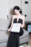 Model wanita terbaik! Model dewi paling popular [Zhou Yuxi] dengan penampilan dan susuk tubuh terbaik di Xiuren.com berani mengambil gambar peribadi, menunjukkan rambut dan payudaranya, serta pukinya dan garisan tiga mata.