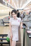 Bagong gawa noong 2024, pribadong kinunan ng sikat na modelo ng Xiuren.com, [Small French Fries], na nakalantad sa bowling alley sa pampublikong lugar, malakihan, may mga tagas, maraming tao sa paligid.