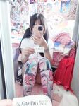 TwitterLolita [Cô bé không cao] Những bức ảnh riêng tư dễ thương, với làn da trắng mịn, bộ ngực lớn và bên ngoài âm hộ màu hồng, cô ấy là một cô gái ngoan trong mắt giáo viên và các bạn cùng lớp, nhưng ở nhà cô ấy lại là một con điếm nhỏ
