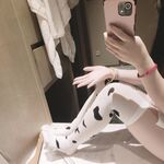 TwitterLolita [Cô bé không cao] Những bức ảnh riêng tư dễ thương, với làn da trắng mịn, bộ ngực lớn và bên ngoài âm hộ màu hồng, cô ấy là một cô gái ngoan trong mắt giáo viên và các bạn cùng lớp, nhưng ở nhà cô ấy lại là một con điếm nhỏ