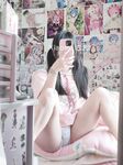 TwitterLolita [Cô bé không cao] Những bức ảnh riêng tư dễ thương, với làn da trắng mịn, bộ ngực lớn và bên ngoài âm hộ màu hồng, cô ấy là một cô gái ngoan trong mắt giáo viên và các bạn cùng lớp, nhưng ở nhà cô ấy lại là một con điếm nhỏ