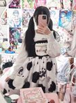 TwitterLolita [Cô bé không cao] Những bức ảnh riêng tư dễ thương, với làn da trắng mịn, bộ ngực lớn và bên ngoài âm hộ màu hồng, cô ấy là một cô gái ngoan trong mắt giáo viên và các bạn cùng lớp, nhưng ở nhà cô ấy lại là một con điếm nhỏ